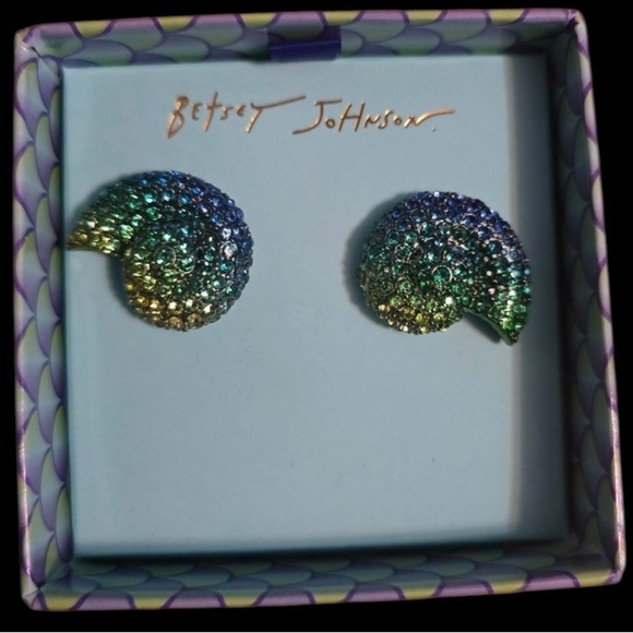 BETSEY JOHNSON 2025 Mermaid Jewels Glittery Spiral Shell-Shaped Earrings NEW NWT - Picture 3 of 6